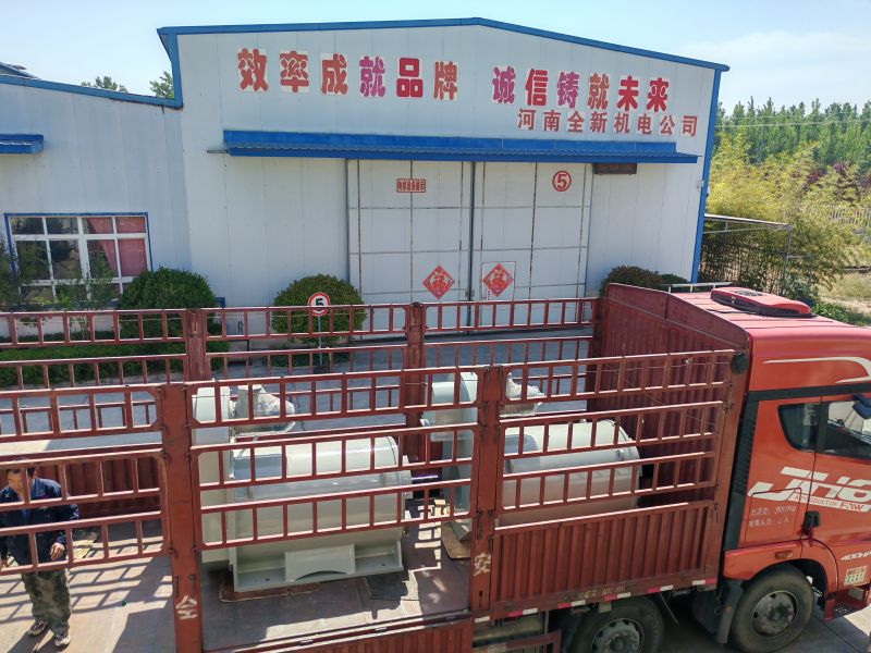 2台YQX1250-6-1250KW-660V-60.5HZ正压防爆电机发货
